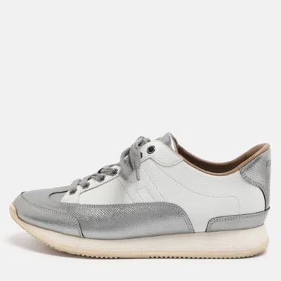 Pre-owned Hermes H Logo Size 39 Metallic/white Leather Lace Up Sneakers In Silver