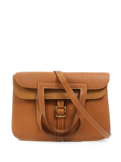 Pre-owned Hermes Halzan 25 Shoulder Bag In Brown