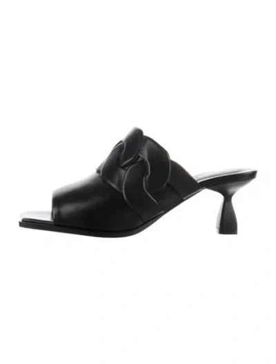 Pre-owned Hermes Hanna 55 Leather Slides In Black
