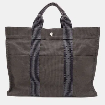 Pre-owned Hermes Her Line Mm Gray Canvas Tote