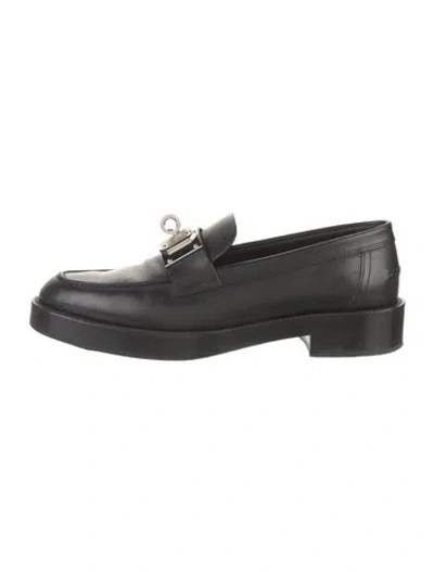 Pre-owned Hermes Hot Leather Loafers In Black
