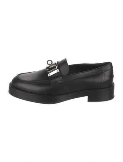 Pre-owned Hermes Hot Leather Loafers In Black