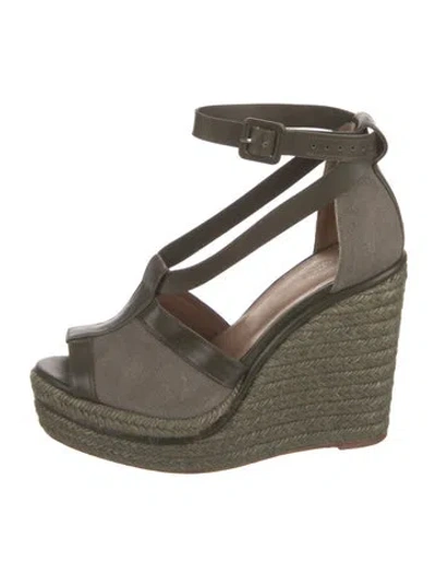 Pre-owned Hermes Ibiza Canvas Espadrilles In Green