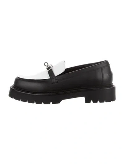 Pre-owned Hermes Icone Leather Loafers In Black