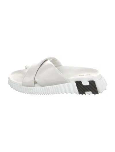 Pre-owned Hermes Infra H Logo Slides In Black/white