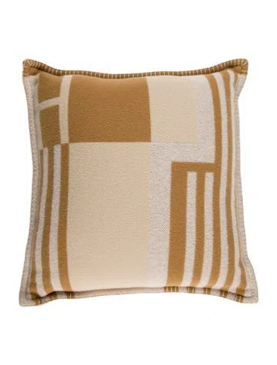 Pre-owned Hermes Ithaque Throw Pillow In Neutral