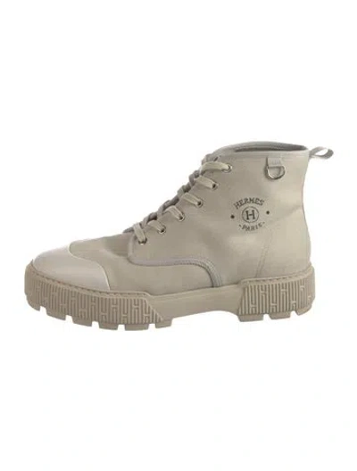 Pre-owned Hermes Itineraire Chunky Sneakers In Neutral