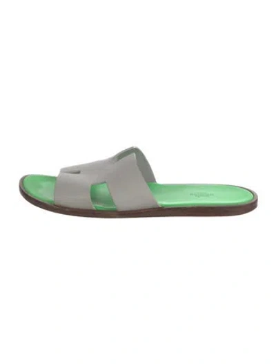 Pre-owned Hermes Izmir H Logo Slides In Green