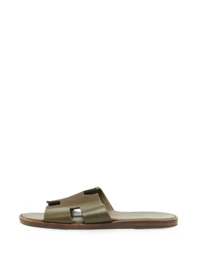 Pre-owned Hermes Izmir H-cut Sandals In Green