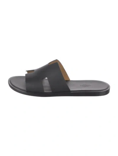 Pre-owned Hermes Izmir Leather Slides In Black