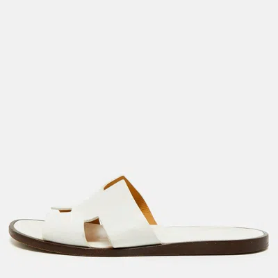 Pre-owned Hermes Izmir Size 42 White Leather Flat Slides