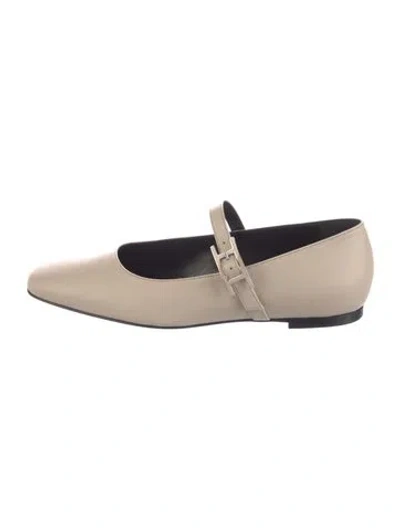 Pre-owned Hermes Jane Leather Mary Jane Flats In Neutral
