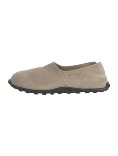Pre-owned Hermes Kajou Suede Moccasins In Neutrals