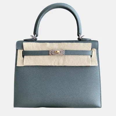 Pre-owned Hermes Kelly 25 Grey Leather Handbag In Green