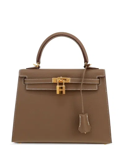 Pre-owned Hermes Kelly 25 Handbag In Brown
