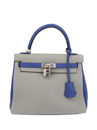 Pre-owned Hermes  Kelly 25 Handbag In Grey