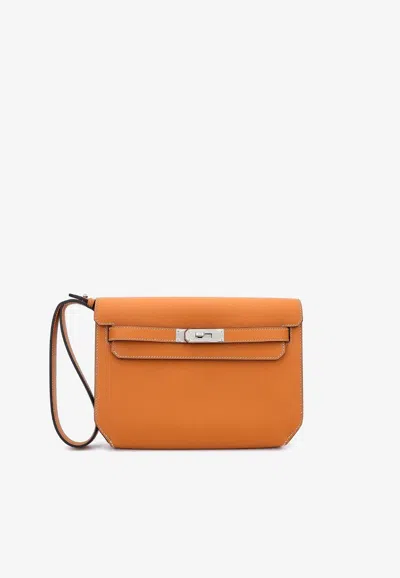 Hermes Kelly Depeches 25 Pouch In Toffee Evercolor With Palladium Hardware In Brown