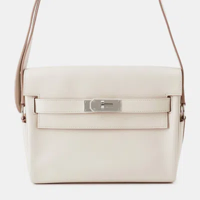 Pre-owned Hermes Kelly Messenger Beton Evercolor Pm In White