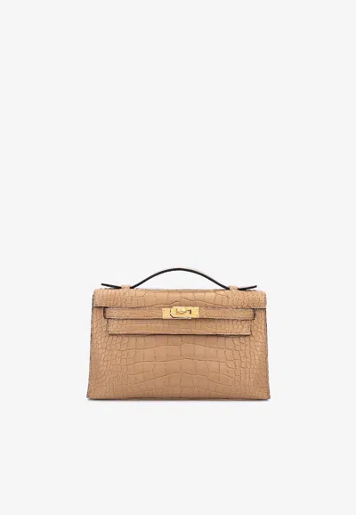 Hermes Kelly Pochette In Chai Matte Alligator Leather With Gold Hardware In Brown