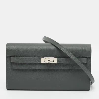 Pre-owned Hermes Hermès Kelly To Go Vert Amande Epsom Leather Wallet In Green
