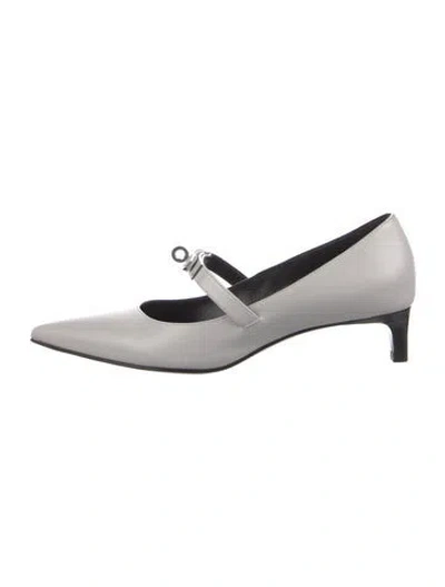 Pre-owned Hermes Kiara 40 Calfskin Pumps In White
