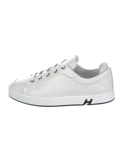 Pre-owned Hermes Kid Sneakers In White