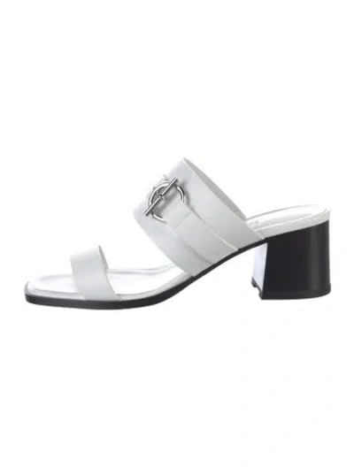 Pre-owned Hermes Kute 60 H Logo Slides In White