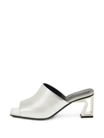 Pre-owned Hermes Kylie Leather Sandals In Silver