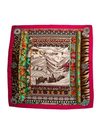 Pre-owned Hermes La Femme Aux Semelles De Vent Cashmere Shawl In Pink