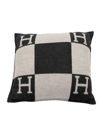 Pre-owned Hermes Large Avalon Throw Pillow In Grey