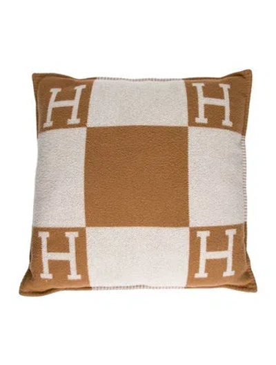 Pre-owned Hermes Large Avalon Throw Pillow In Neutral