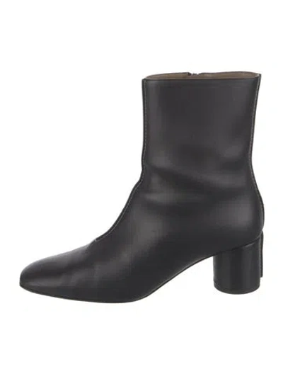 Pre-owned Hermes Leather Boots In Black
