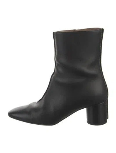 Pre-owned Hermes Leather Boots In Black