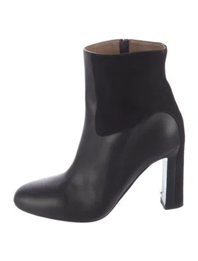 Pre-owned Hermes Leather Boots In Black