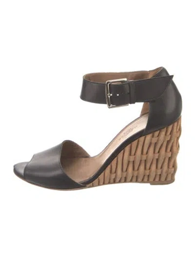 Pre-owned Hermes Leather Espadrilles In Black