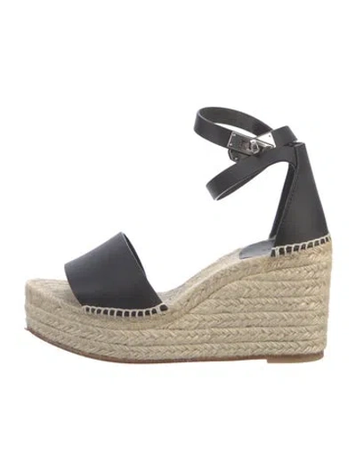 Pre-owned Hermes Leather Espadrilles In Black