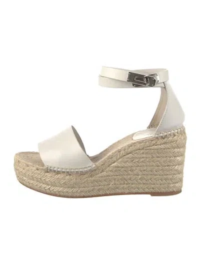Pre-owned Hermes Leather Espadrilles In White