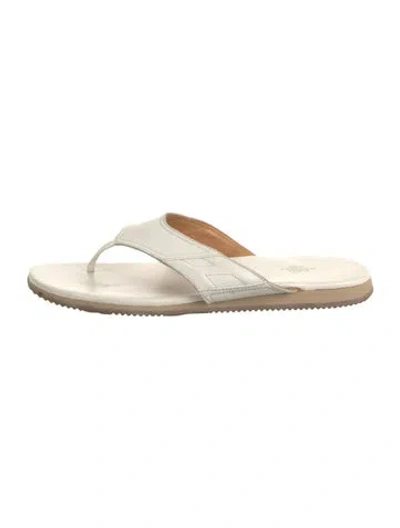 Pre-owned Hermes Leather Flip Flops In White
