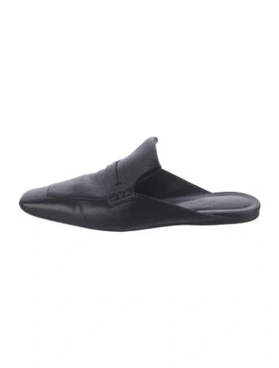 Pre-owned Hermes Leather Loafers In Black