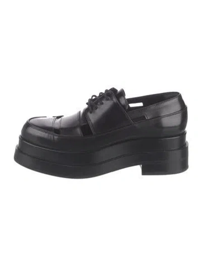 Pre-owned Hermes Leather Oxfords In Black