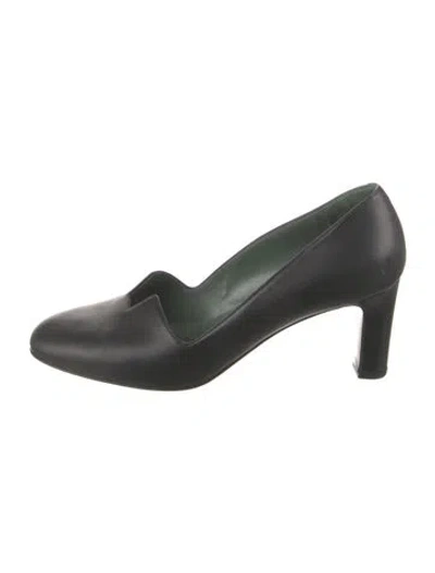 Pre-owned Hermes Leather Pumps In Black