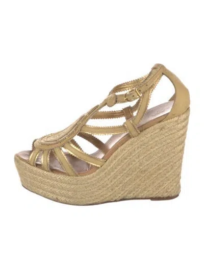 Pre-owned Hermes Leather Studded Accents Espadrilles In Gold