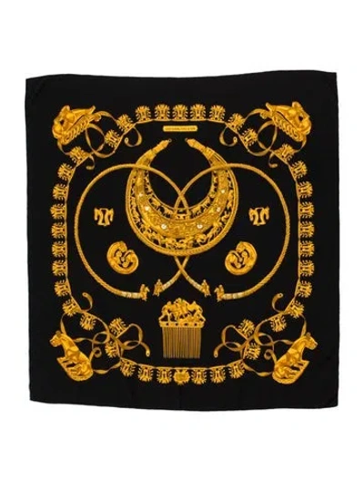 Pre-owned Hermes Les Cavaliers D'or Cashmere Shawl In Black