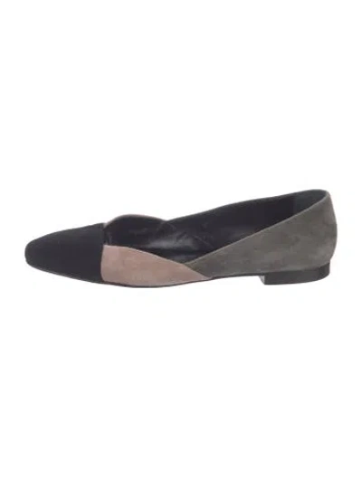 Pre-owned Hermes Leslie Suede Flats In Grey