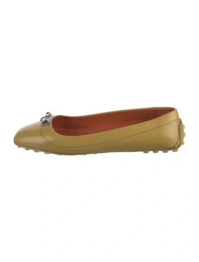 Pre-owned Hermes Liberty Patent Leather Loafers In Yellow