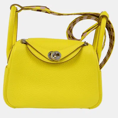 Pre-owned Hermes Lime Taurillon Clemence Swift Lindy Mini 20 Shoulder Bag In Yellow
