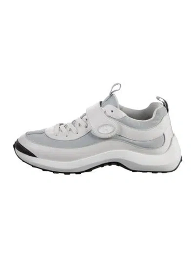 Pre-owned Hermes Loop Sneakers In White