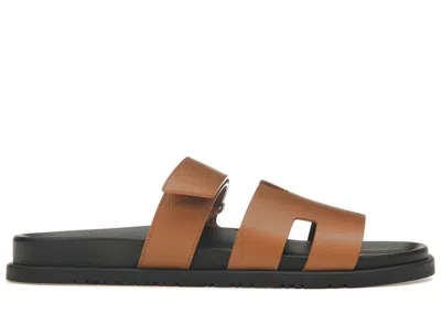 Pre-owned Hermes Men's  Chypre Sandal Smooth Calfskin Leather Sneakers In Naturel/black
