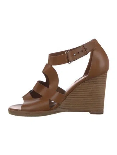 Pre-owned Hermes Merryl Leather T-strap Sandals In Brown