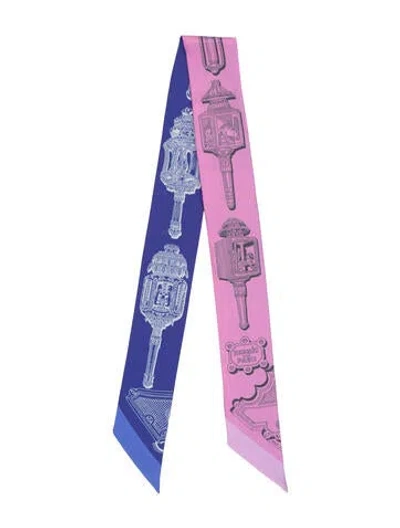 Pre-owned Hermes Merveilleuses Lanternes Silk Twilly Scarf In Pink